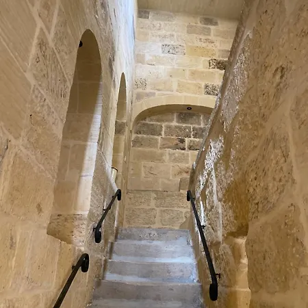 Charming With Pool Casa de Férias