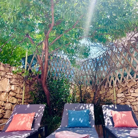 Charming With Pool Casa de Férias *