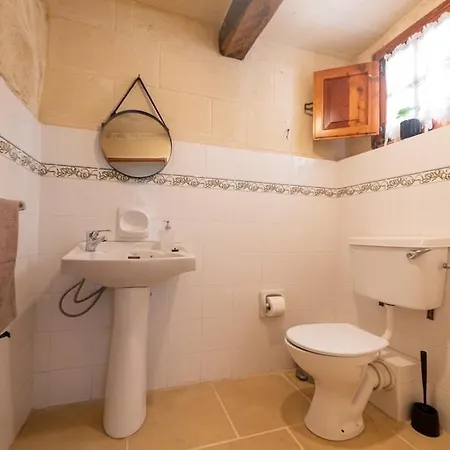 Casa de Férias Charming With Pool