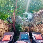 Charming With Pool Hébergement de vacances *