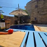 Hébergement de vacances Charming With Pool Sannat