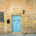 Charming With Pool Hébergement de vacances *