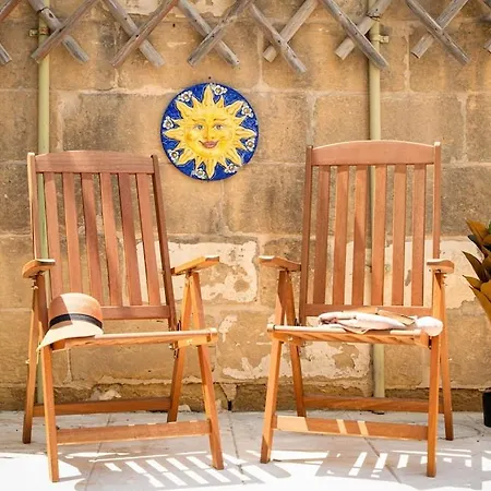 בית נופש Charming With Pool *