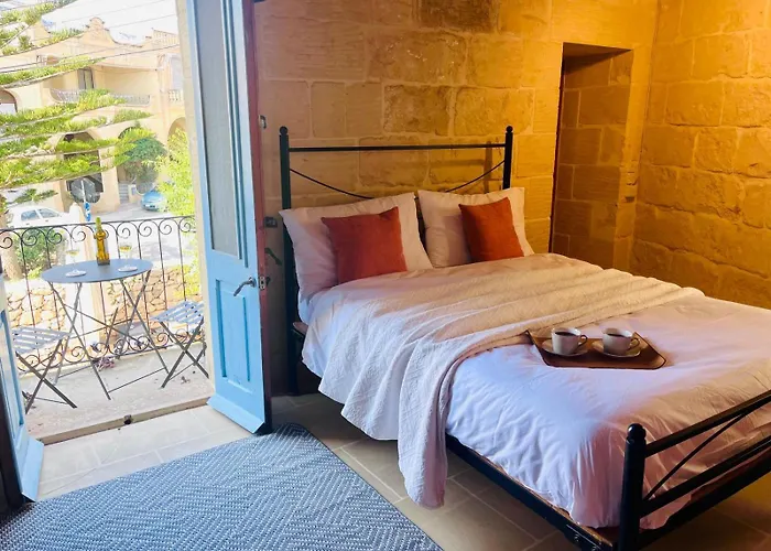 Casa vacanze Charming With Pool