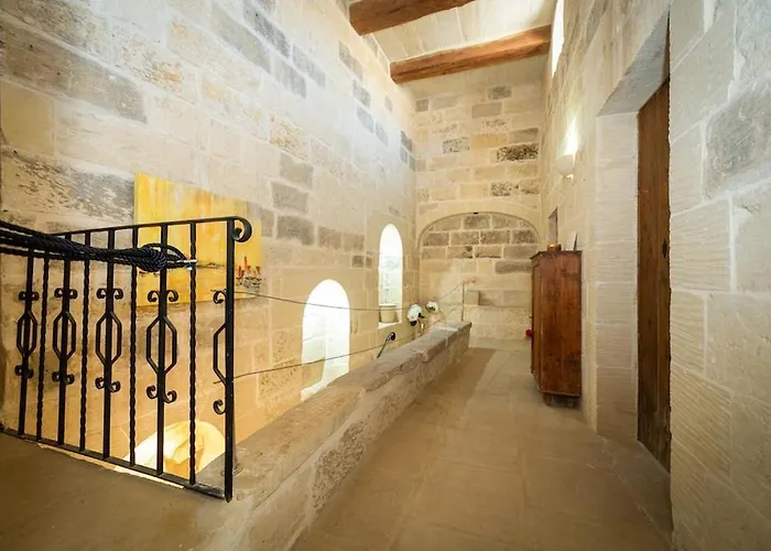 Casa vacanze Charming With Pool