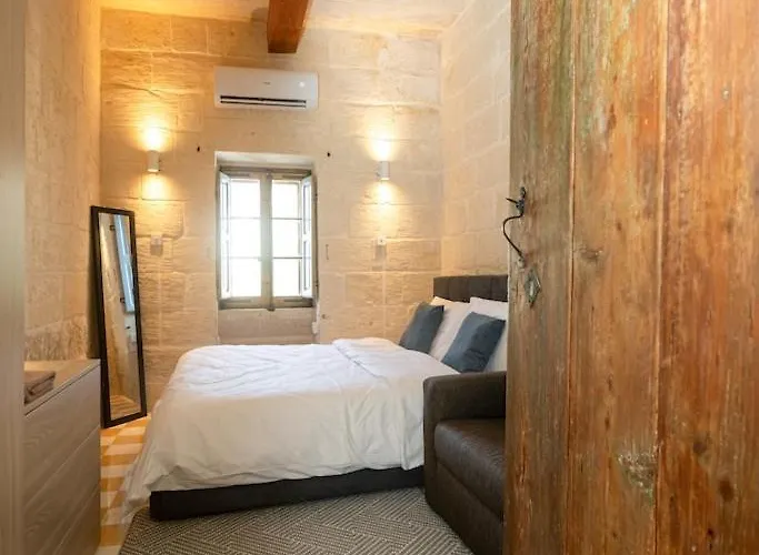 Charming With Pool Casa vacanze *