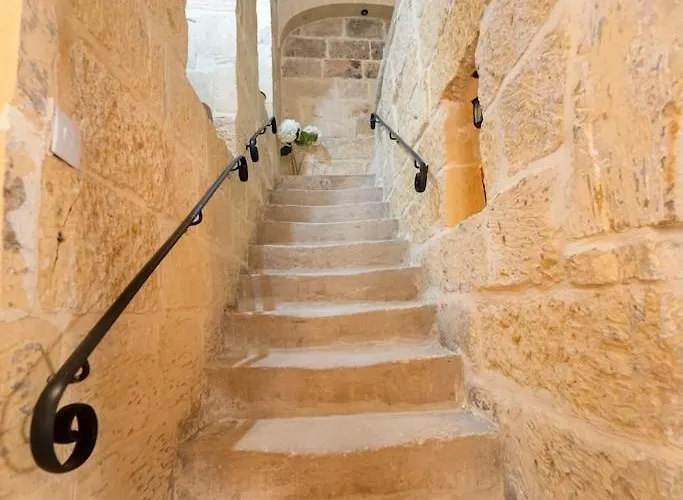 Charming With Pool Holiday home Sannat