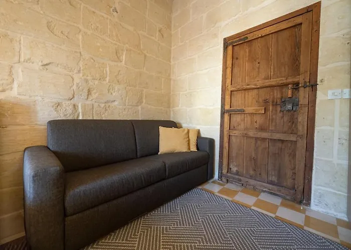 Charming With Pool Casa vacanze