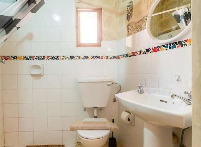 Casa vacanze Charming With Pool